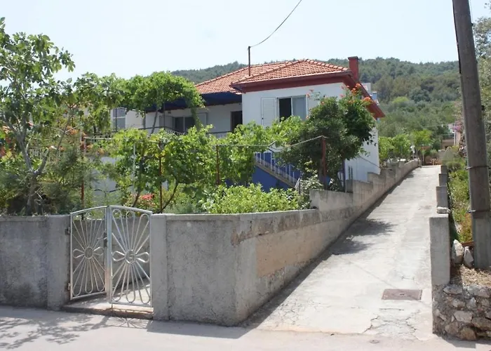 By The Sea Kali, Ugljan - 8270 Апартаменты *